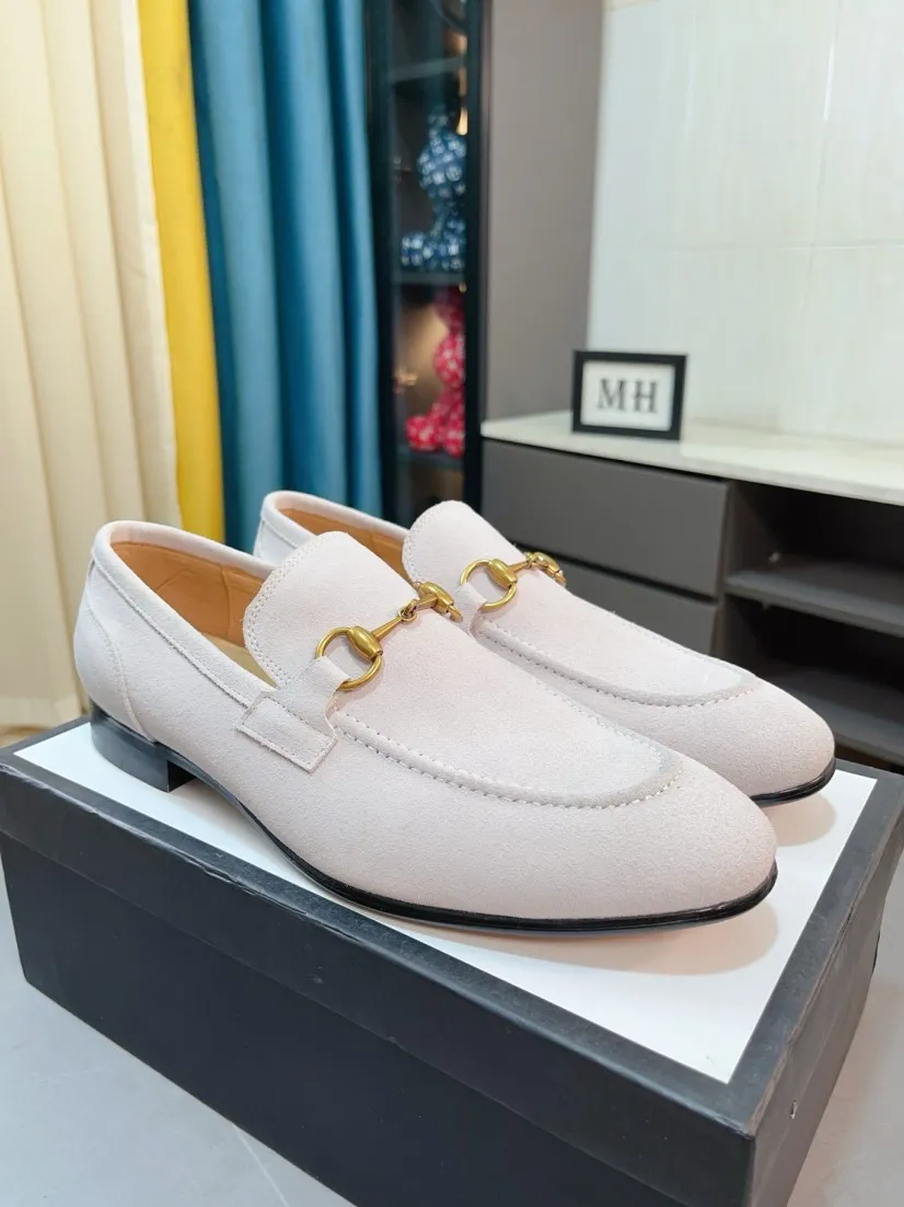 Men's shoes 💰500🌹🌹【GUCCI】The most popular classic Gucci leather shoes. Synchronized with the official website, the upper is made of Italian first-layer cowhide ➕cowhide lining, with unique brand and unique craftsmanship. Highlighting the hot style of the new year. Stop hesitating, stop wandering, get it now. Number: 38--44